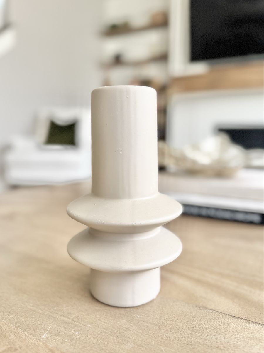 Modern Style | Vase | Minimalist | Contemporary