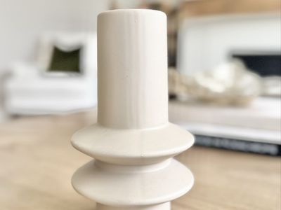 Modern Style | Vase | Minimalist | Contemporary