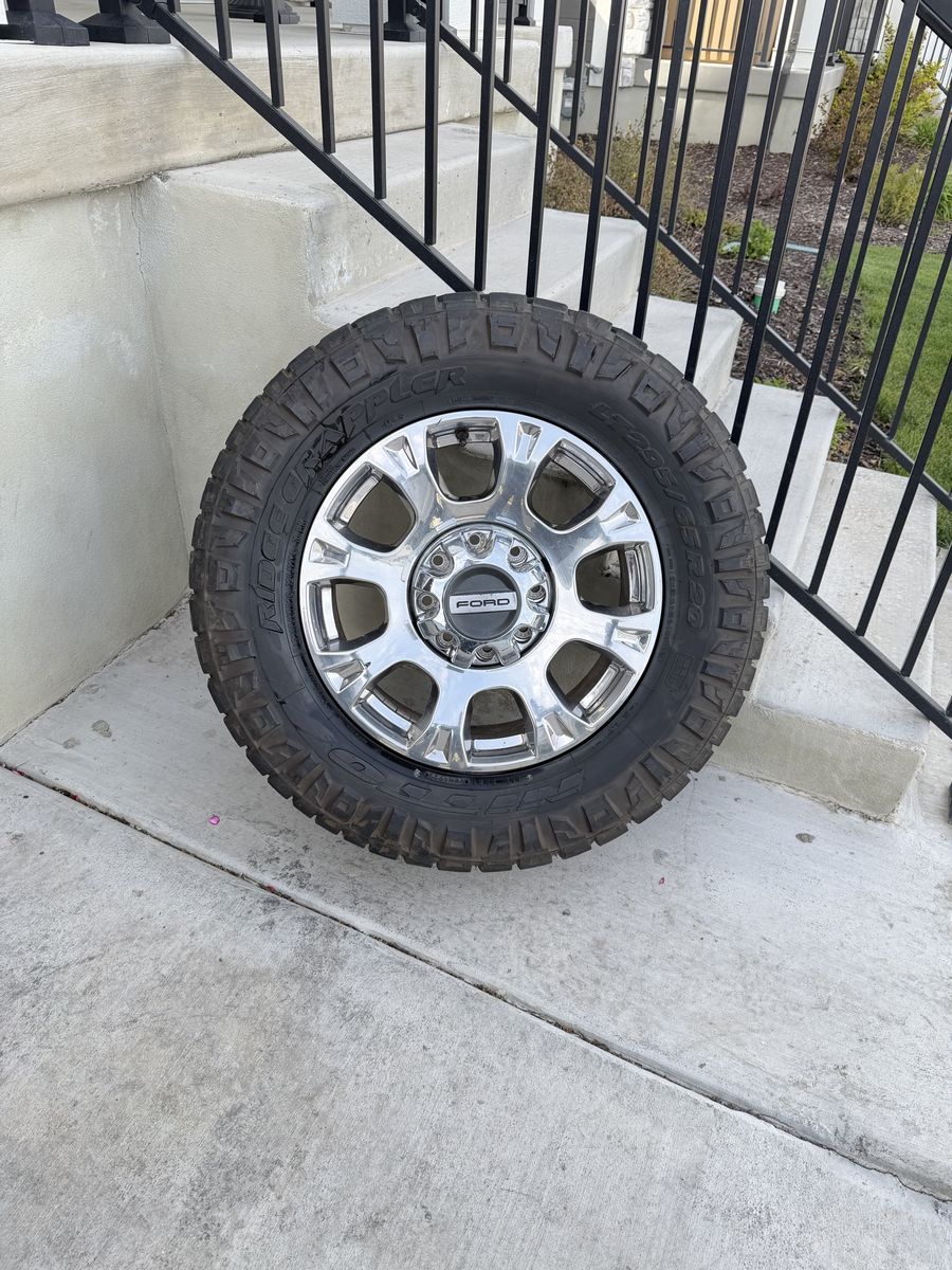 Ford F350 Rims and Tires 295/65R20 Nitto Load E