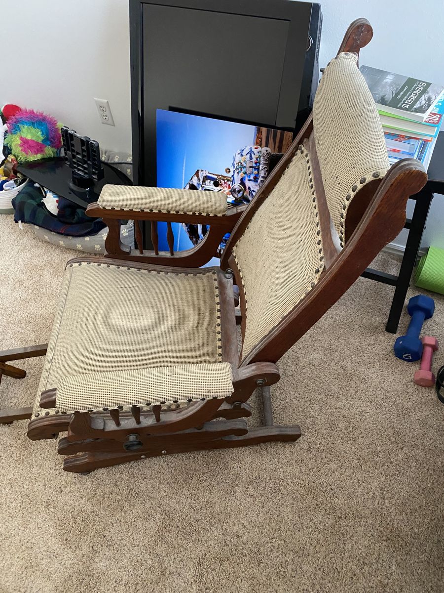 1800’s rocking chair w/foot stool