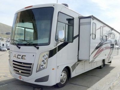 2023 THOR ACE 32B