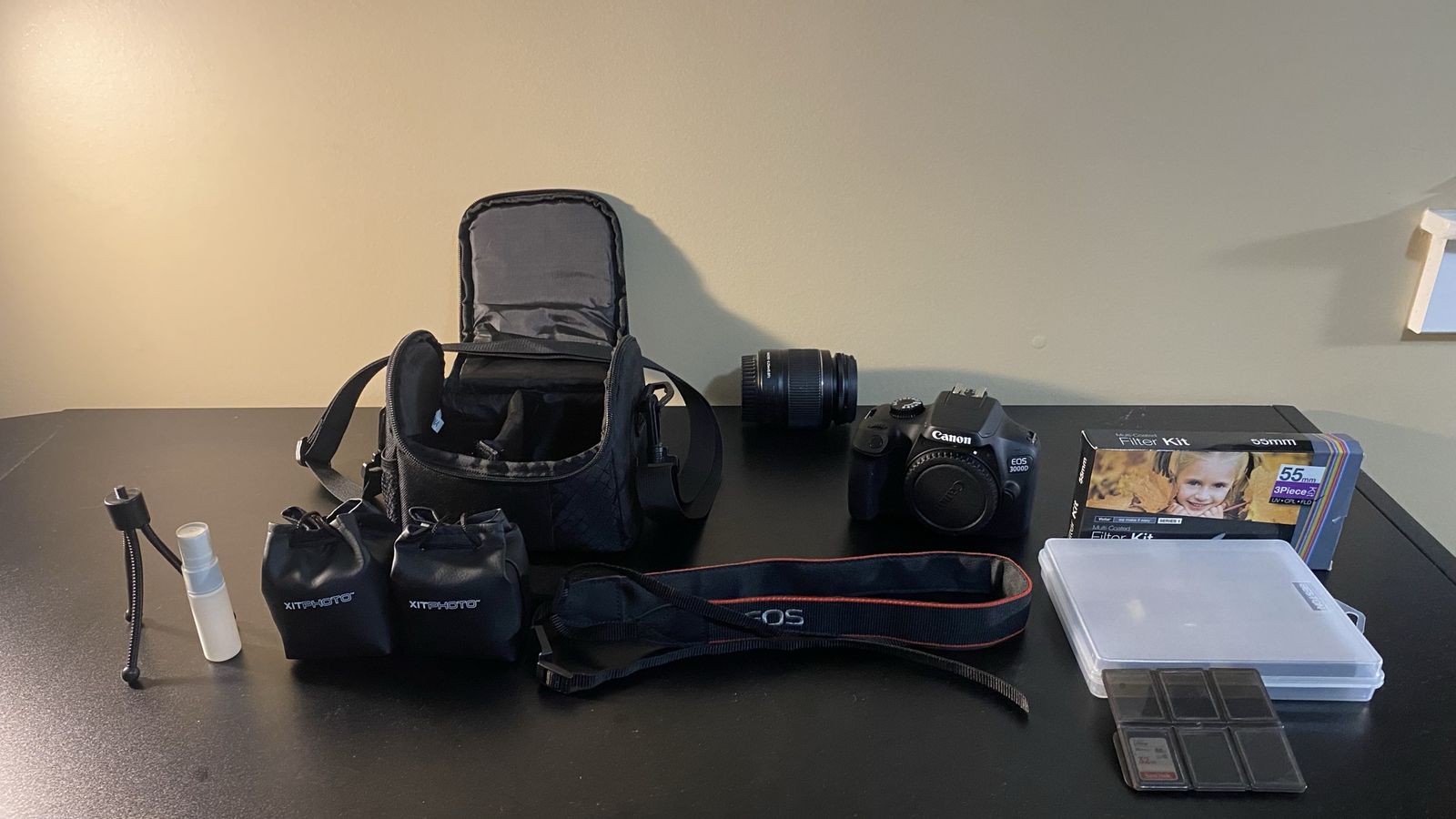Canon EOS 3000D DSLR Camera Bundle with Lenses, Filters, Bag & Accessories