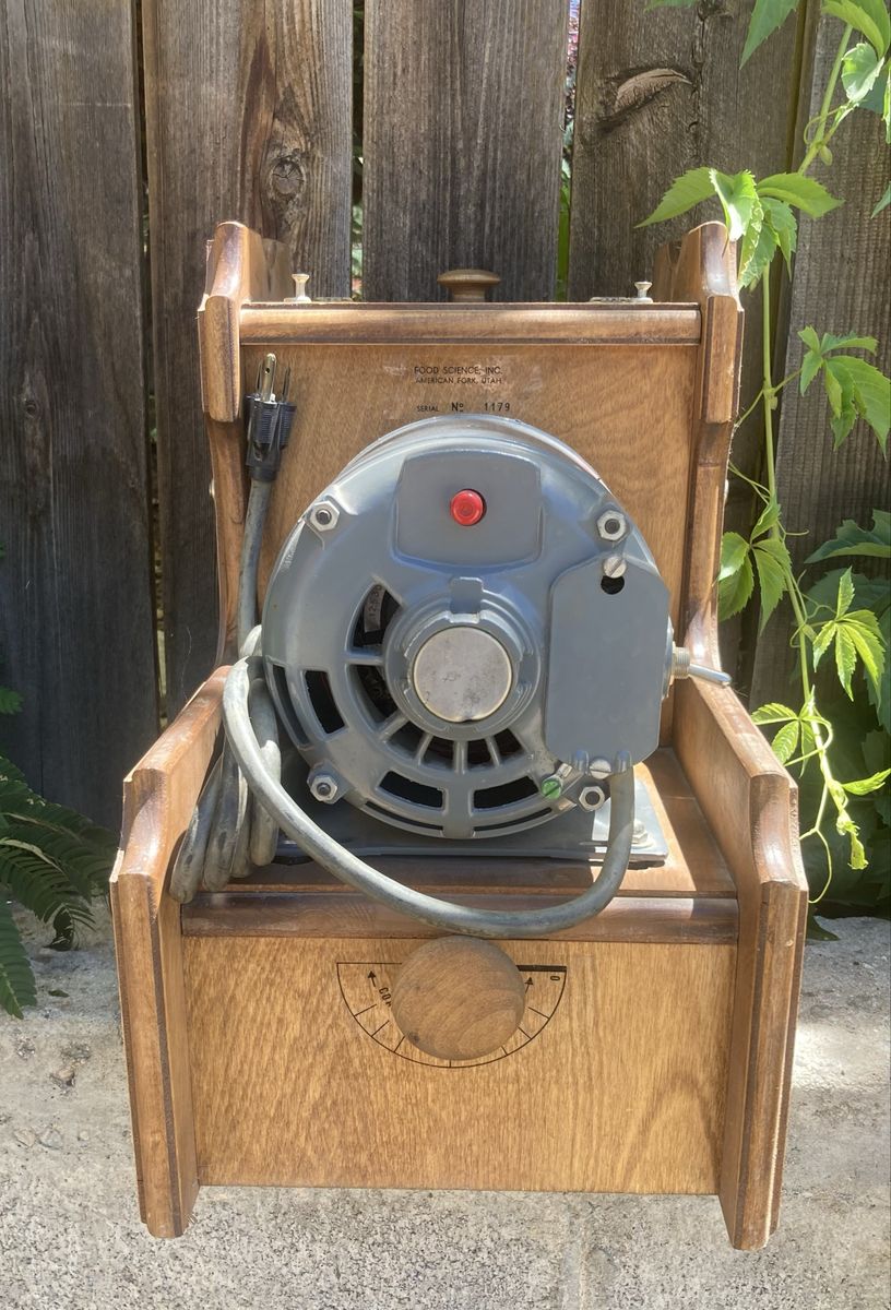 Main image 7
