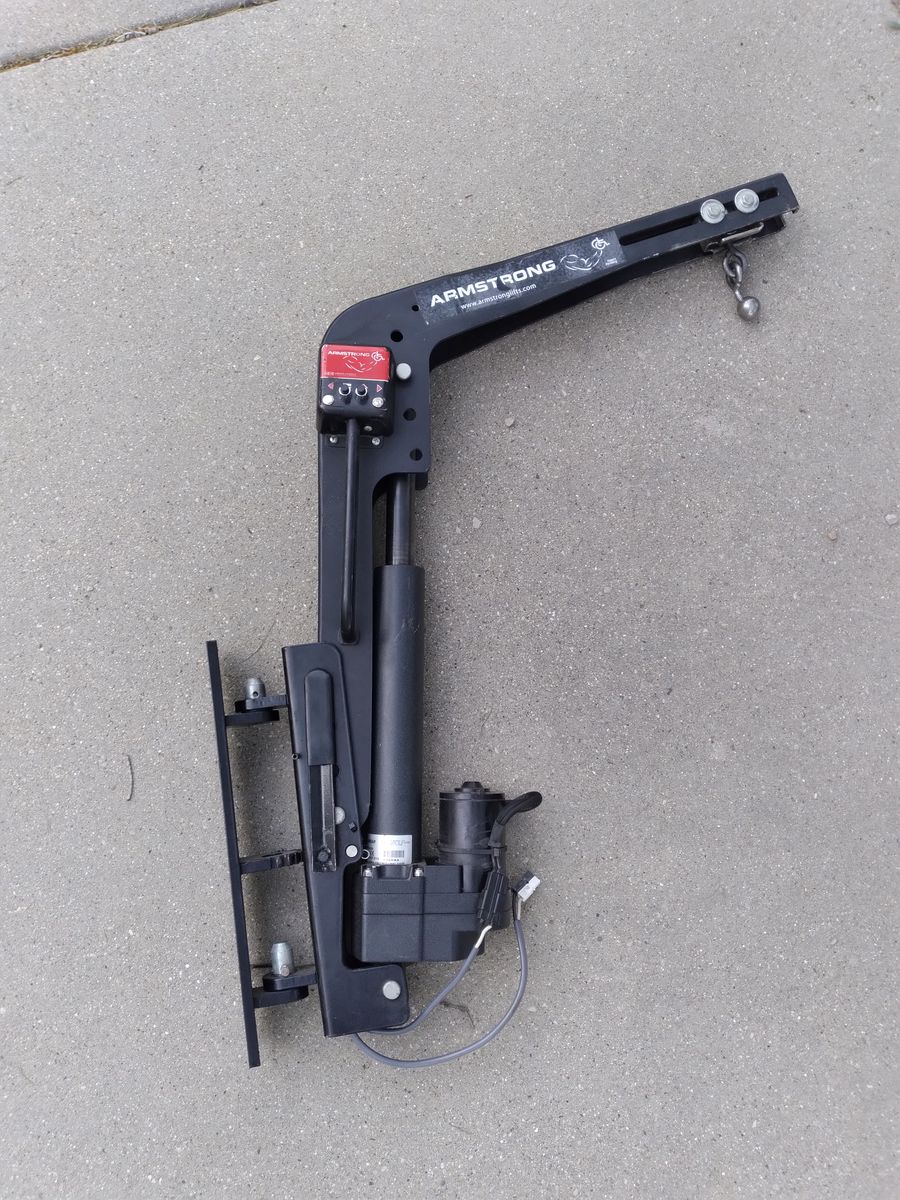 Armstrong wheelchair hoist