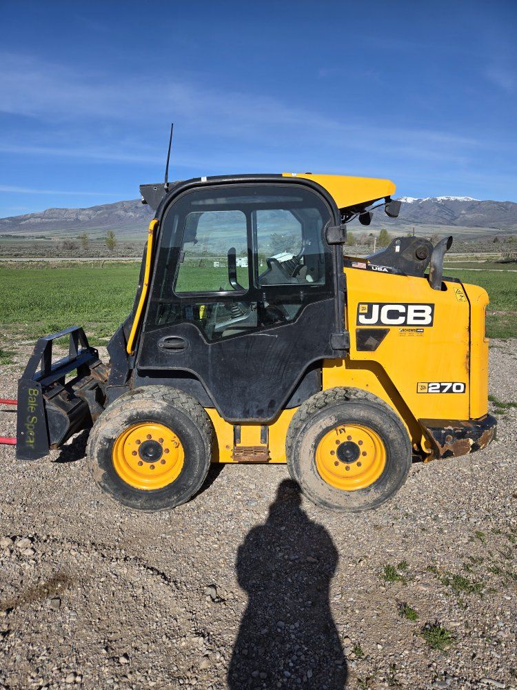 2020 JCB 270