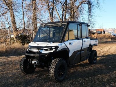 2026 Can-Am Defender MAX Limited HD11