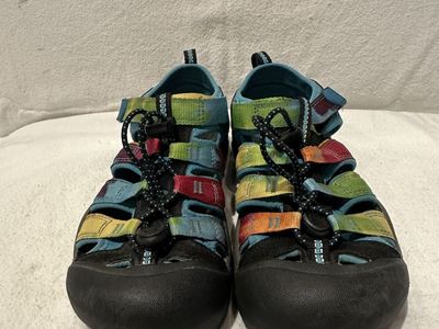 Keen youth, size 4 rainbow, blue, lightly used, washable, hiking sandals