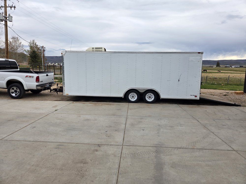 2003 Continental Cargo 8ftx22ft enclosed trailer
