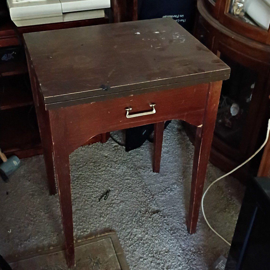Vintage Kenmore Sewing Machine White Household Mechanical