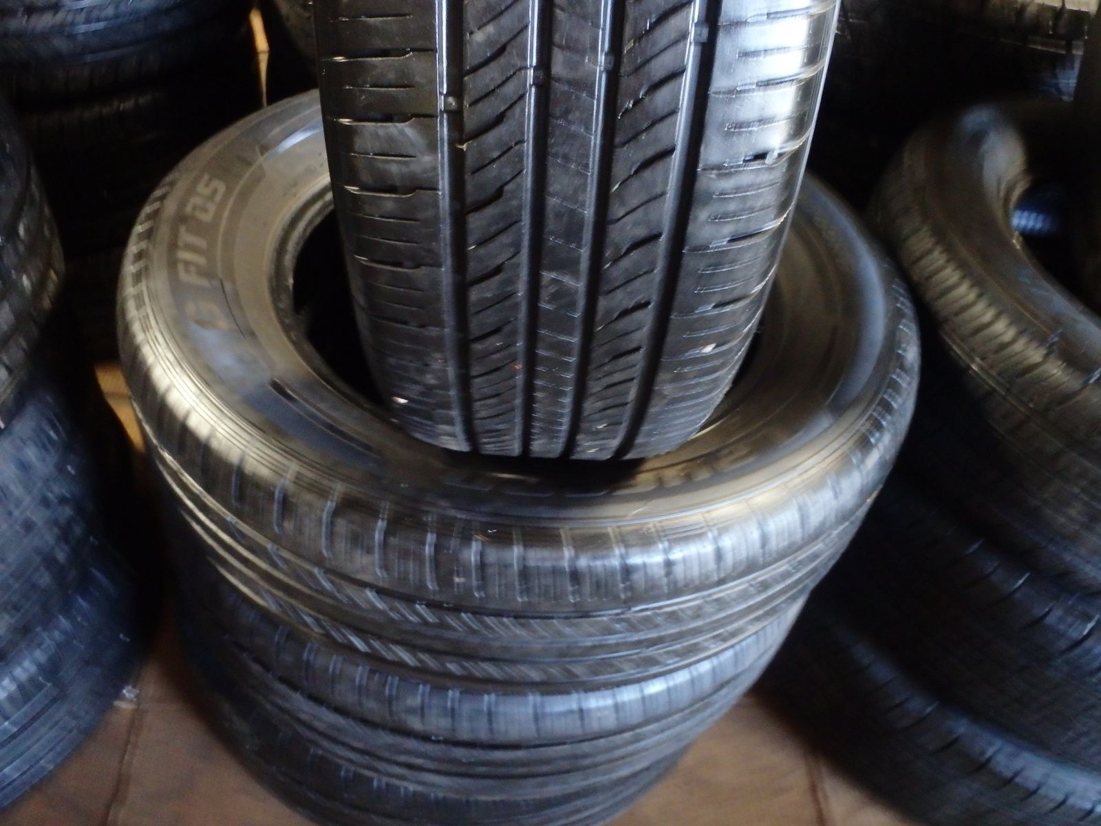 225/65R17 LAUFENN G FIT A/S SET OF USED TIRES