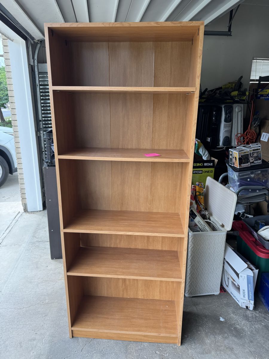 *$20 OBO* Two 5 Shelve Cabinets
