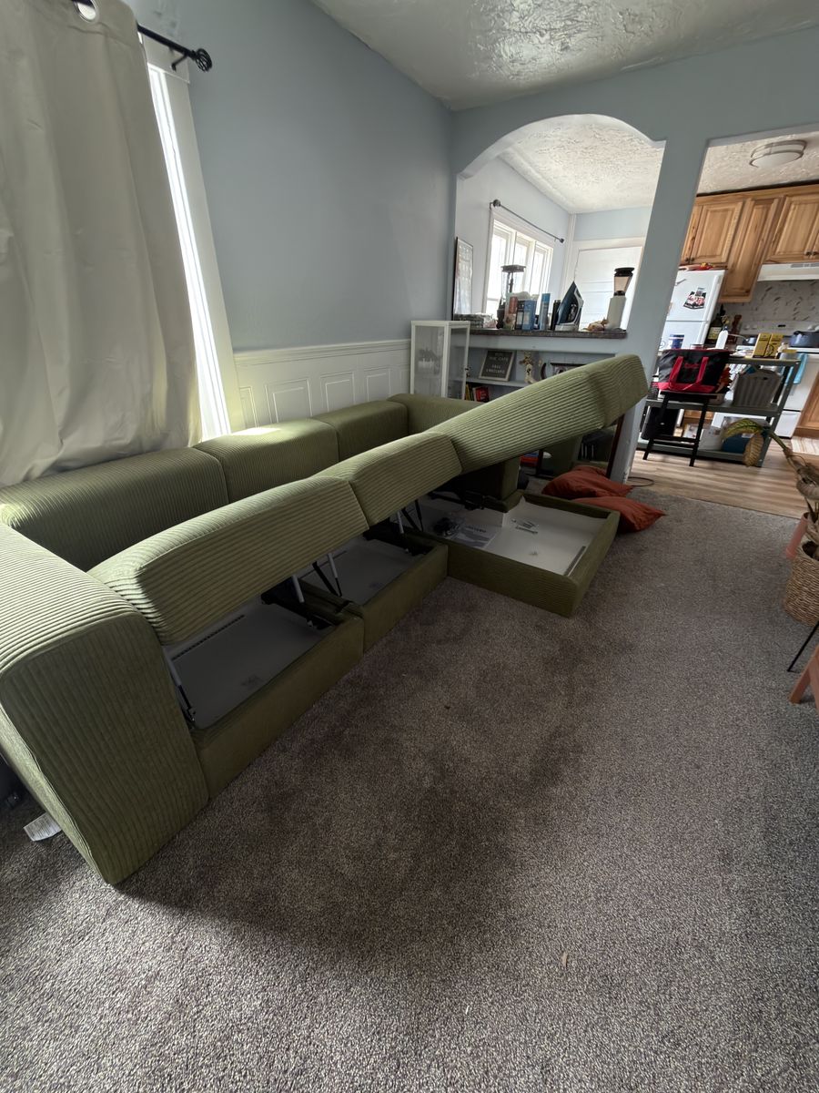 Main image 3