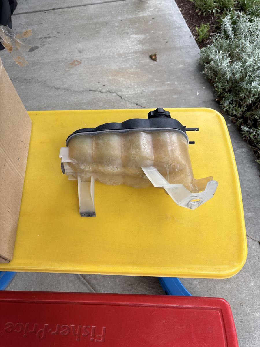 Coolant Reservoir