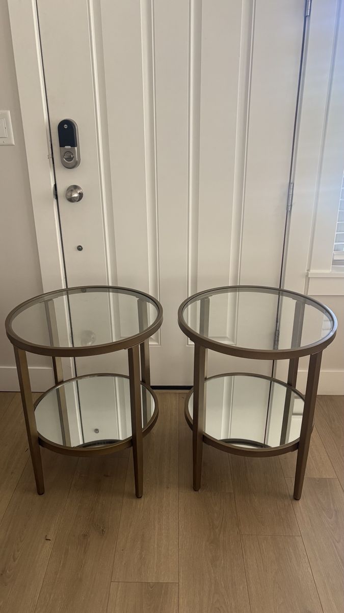 20” x 24” side tables
