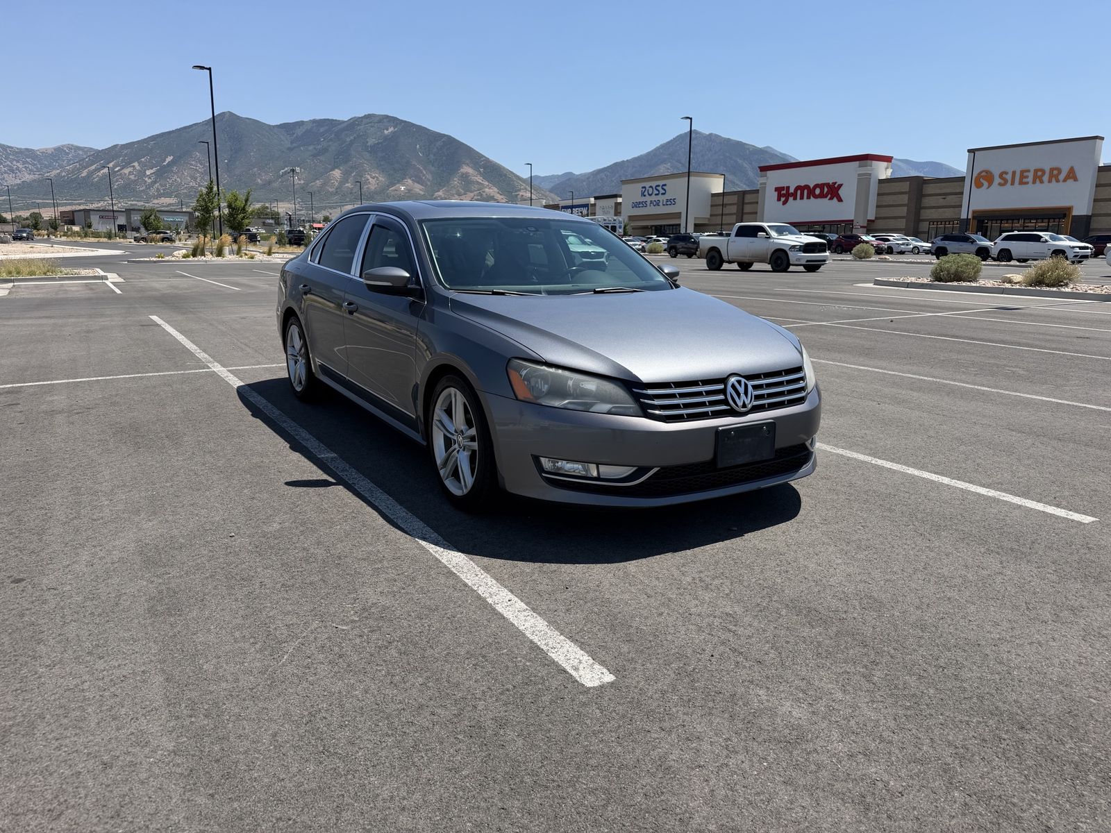 2014 Volkswagen Passat 2.0L TDI SEL Premium