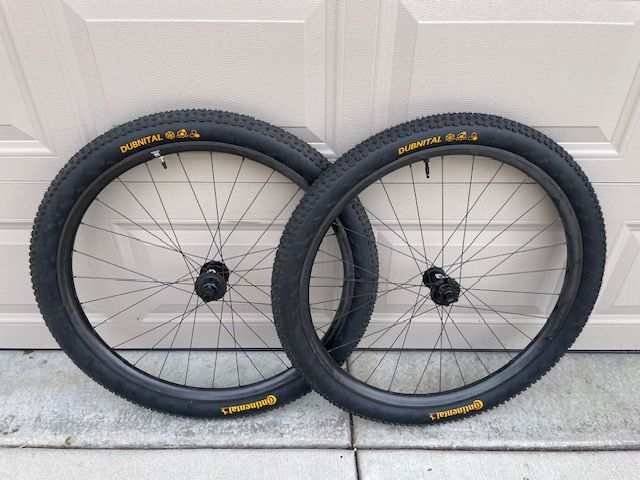 Forge & Bond Industry 9 Hydra 29" carbon wheelset
