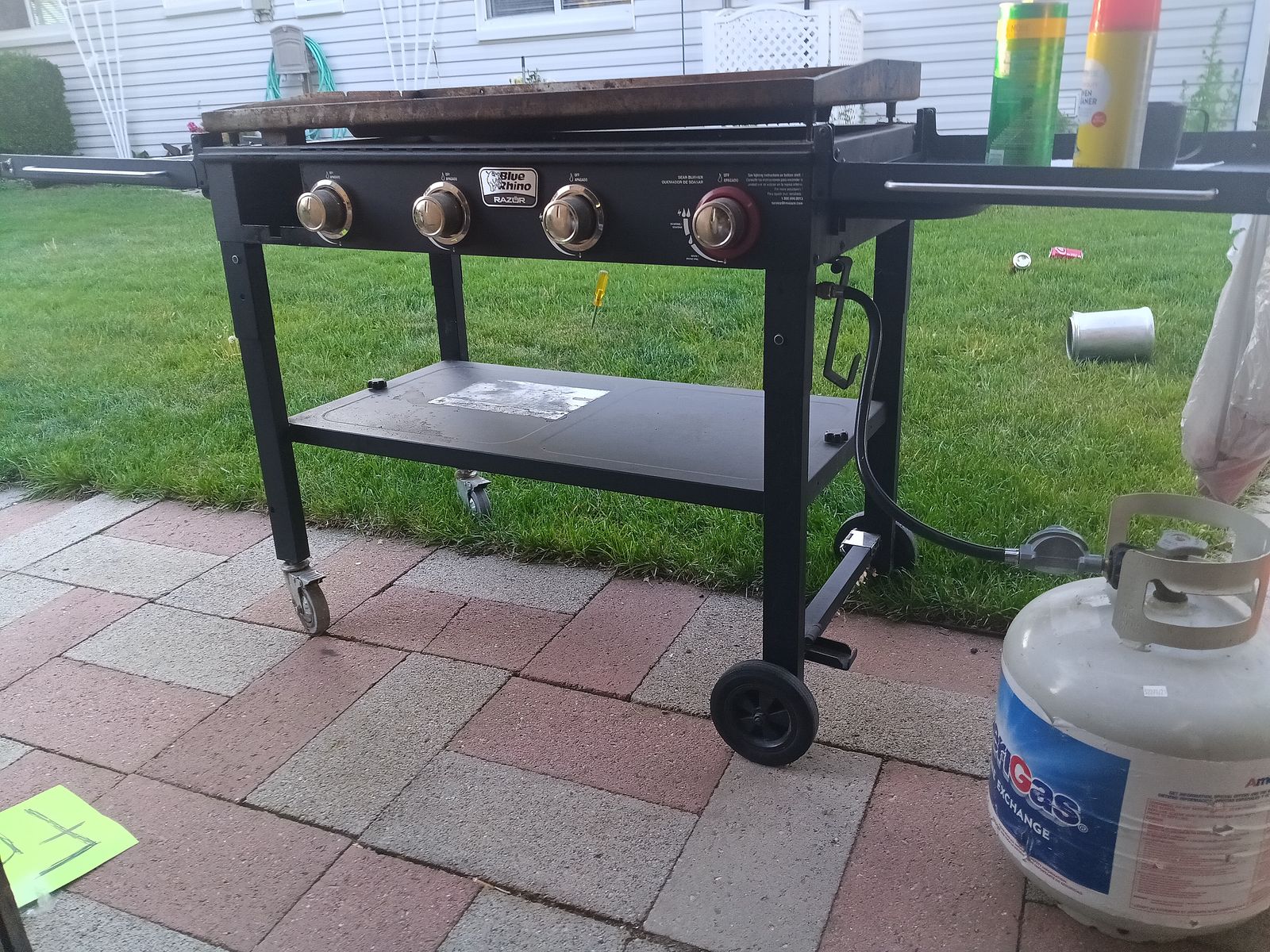 Blue Rhino Razor Grill