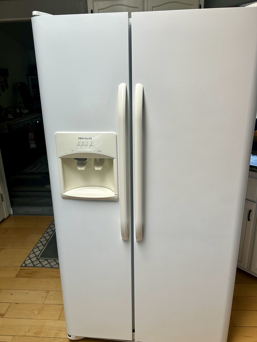 Frigidaire Side by Side Refrigerator