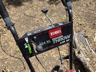 Toro 824 XL Power Throw 8 HP 24 Inch Snowblower Gas Electric Start