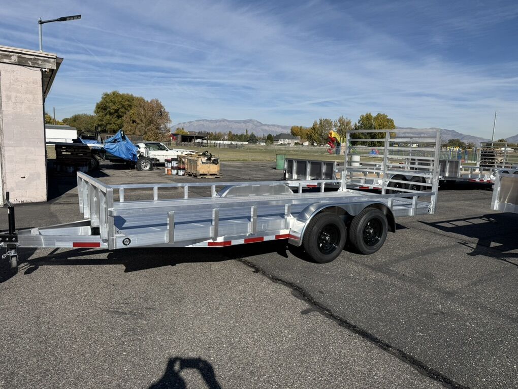 26 Baughman 83x16 High Front Utility Aluminum