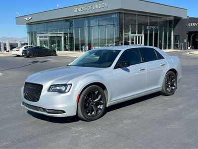 2021 Chrysler 300 Touring