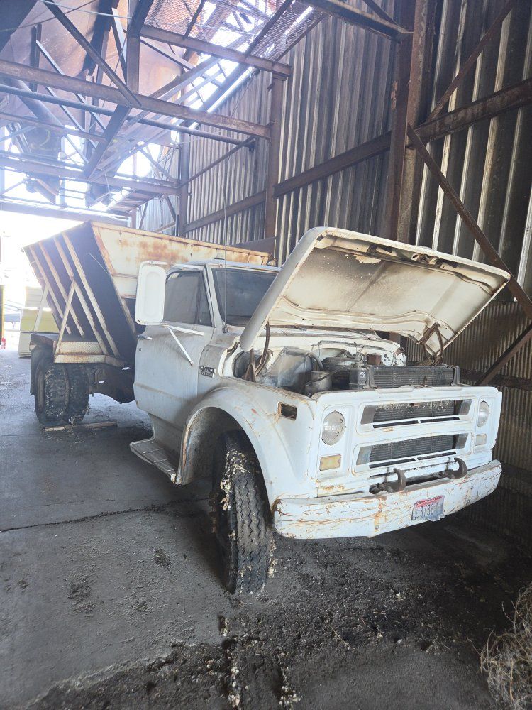 Grain Truck