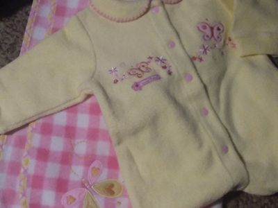 CARTER'S BUTTERFLY PAJAMAS 6-9MOS. + BLANKET