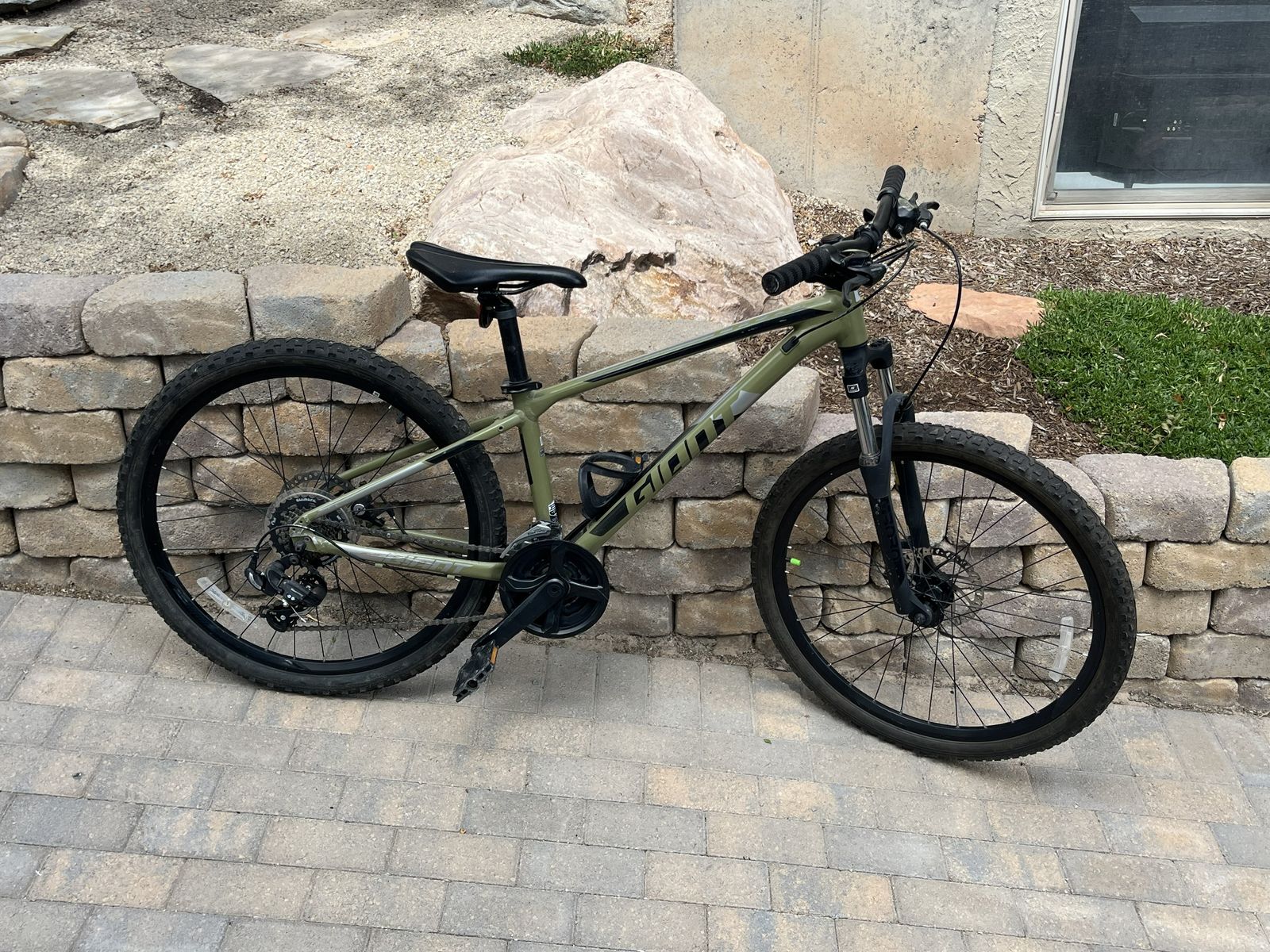 Green ATX Gaint