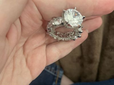artifical dimond Ring