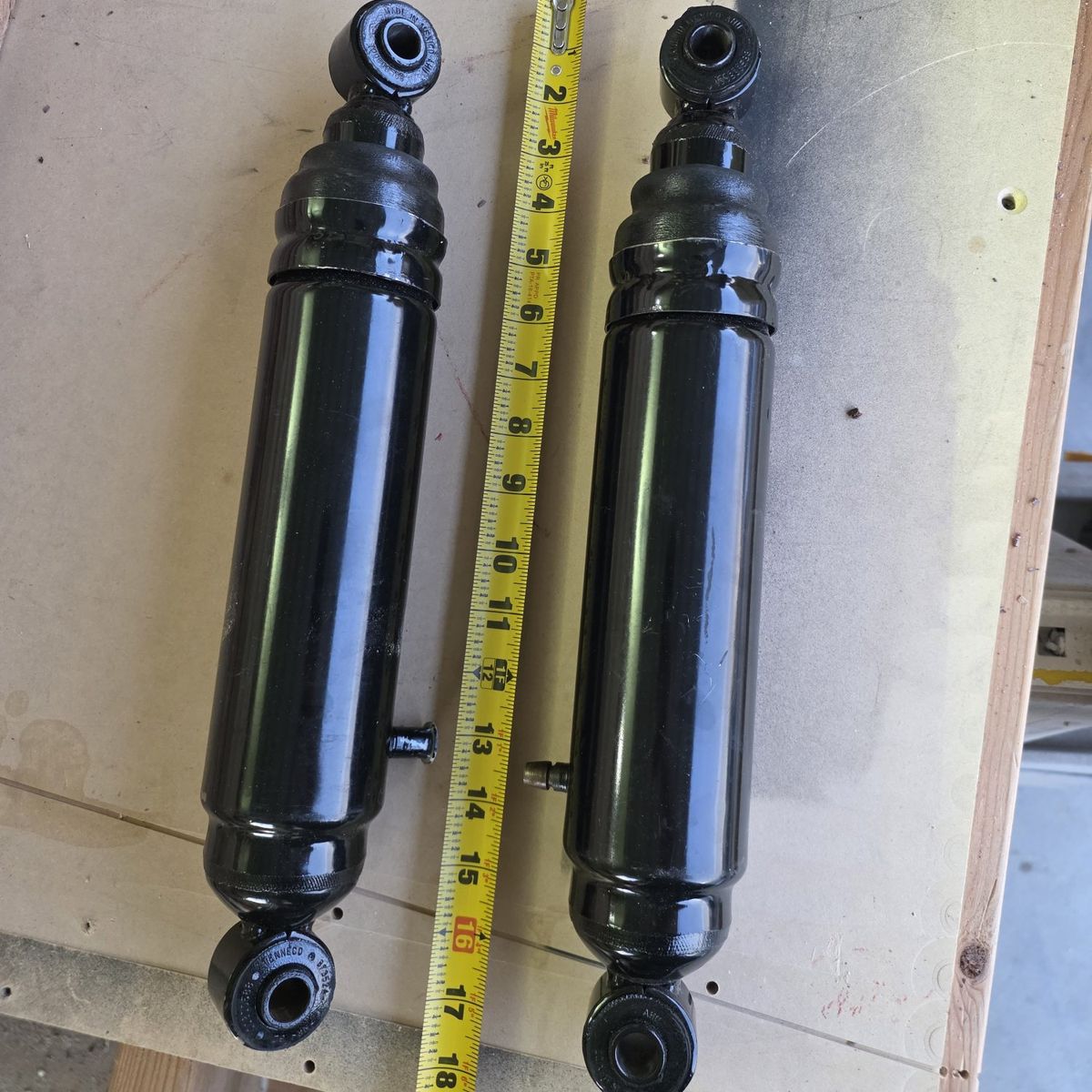 Heavy Duty Air Adjustable Shock Absorbers - Pair