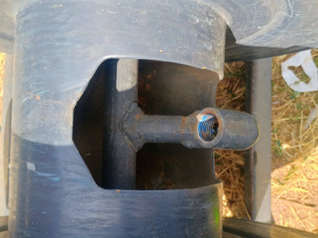 Main image 6
