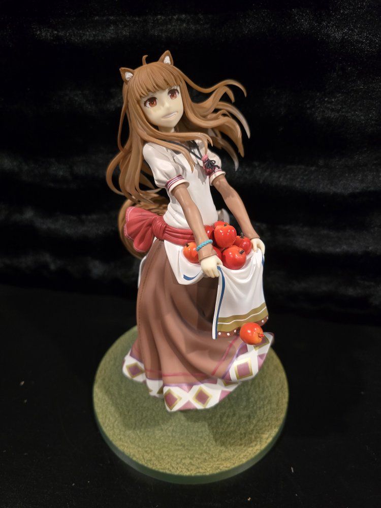 Good Smile Spice and Wolf Holo 1/7 Scale Pre-Painted Figure with Box