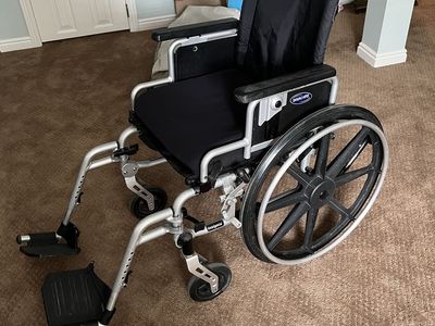 Invacare TRSX Wheelchair - Used, Manual, Lightweight, Black & Silveree