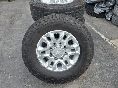 Chevrolet Silverado OEM Wheels & Cooper Discoverer AT3 Tires – 18” 8x180