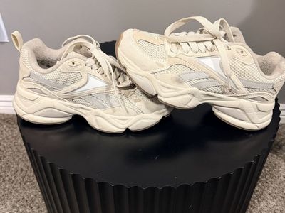 Women’s Reebok