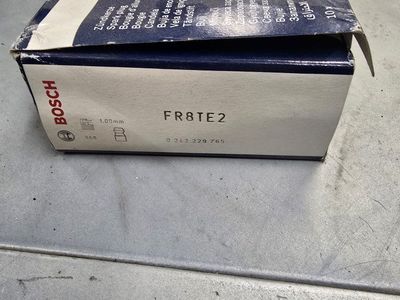 Bosch FR8TE2 x10 Spark Plugs