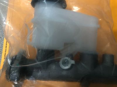 % Toyota Master Brake Cylinder BrakeBest Select Master Brake Cylinder NMC21863 fits 96-97 Toyota Rav4