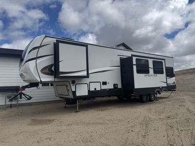 2022 Keystone Sprinter 35BH