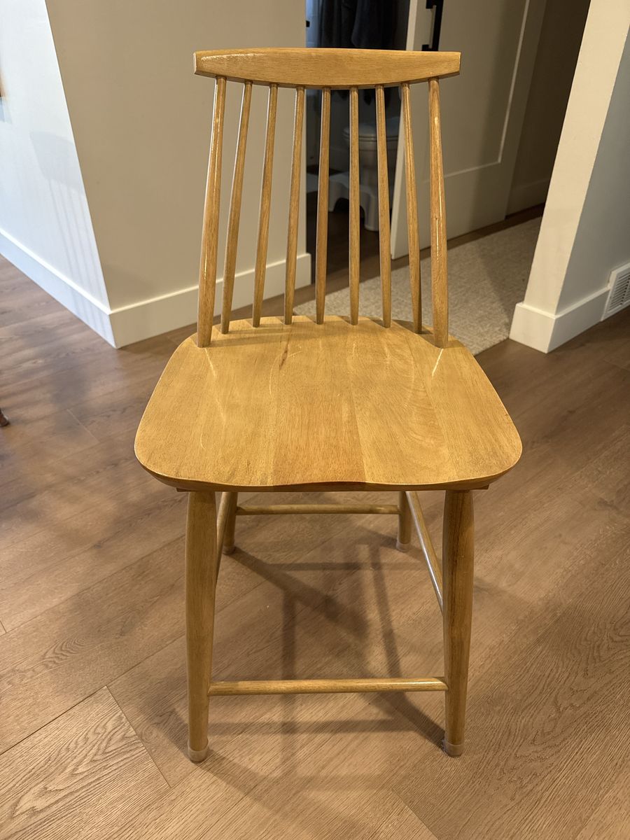 Natural Wood Spindle-Back Stool