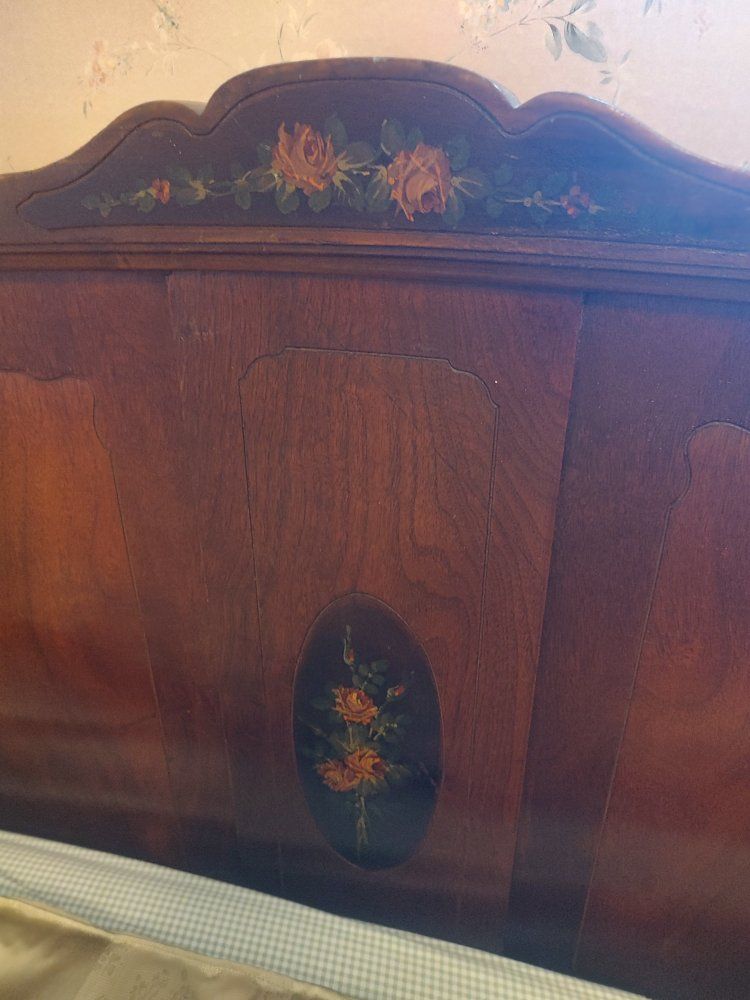 Main image 10