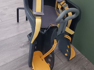 Front-Mounted Child Bike Seat with Frame Mount Hardware