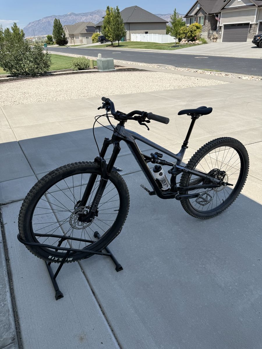 Medium 29” 2025 Polygon Siskiu T6 upgraded!