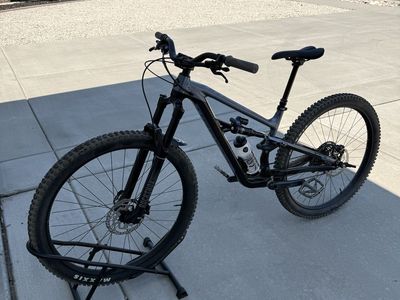Medium 29” 2025 Polygon Siskiu T6 upgraded!