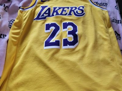 LeBron James Lakers 23 Jersey LARGE