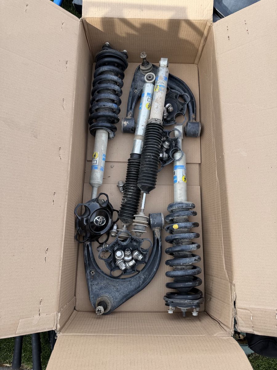 3” Lift Bilstein Shocks & 18” TRD Tundra Pro Rims