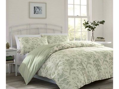 Laura Ashely Home Queen duvet set