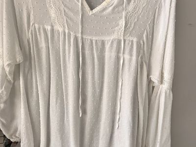 White Chiffon blouse for women L/XL, women clothes