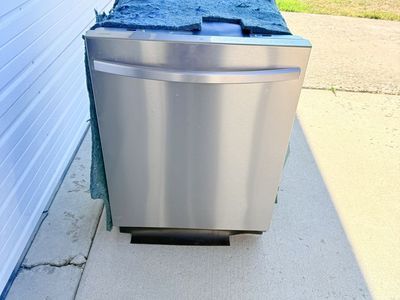 Brand new Samsung dishwasher