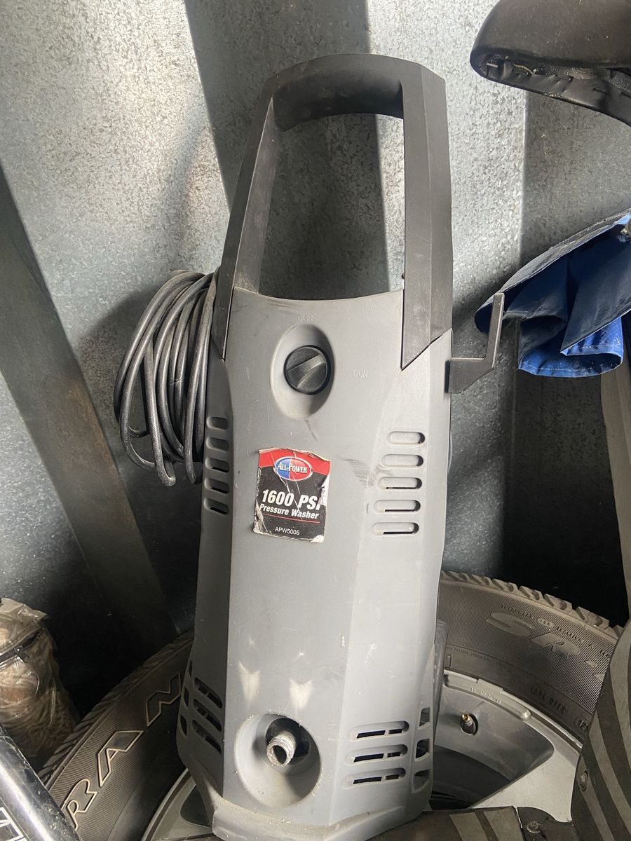 Pressure washer