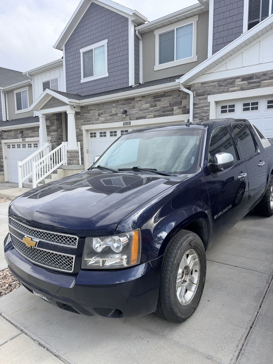 2008 CHEVROLET AVALANCHE LT